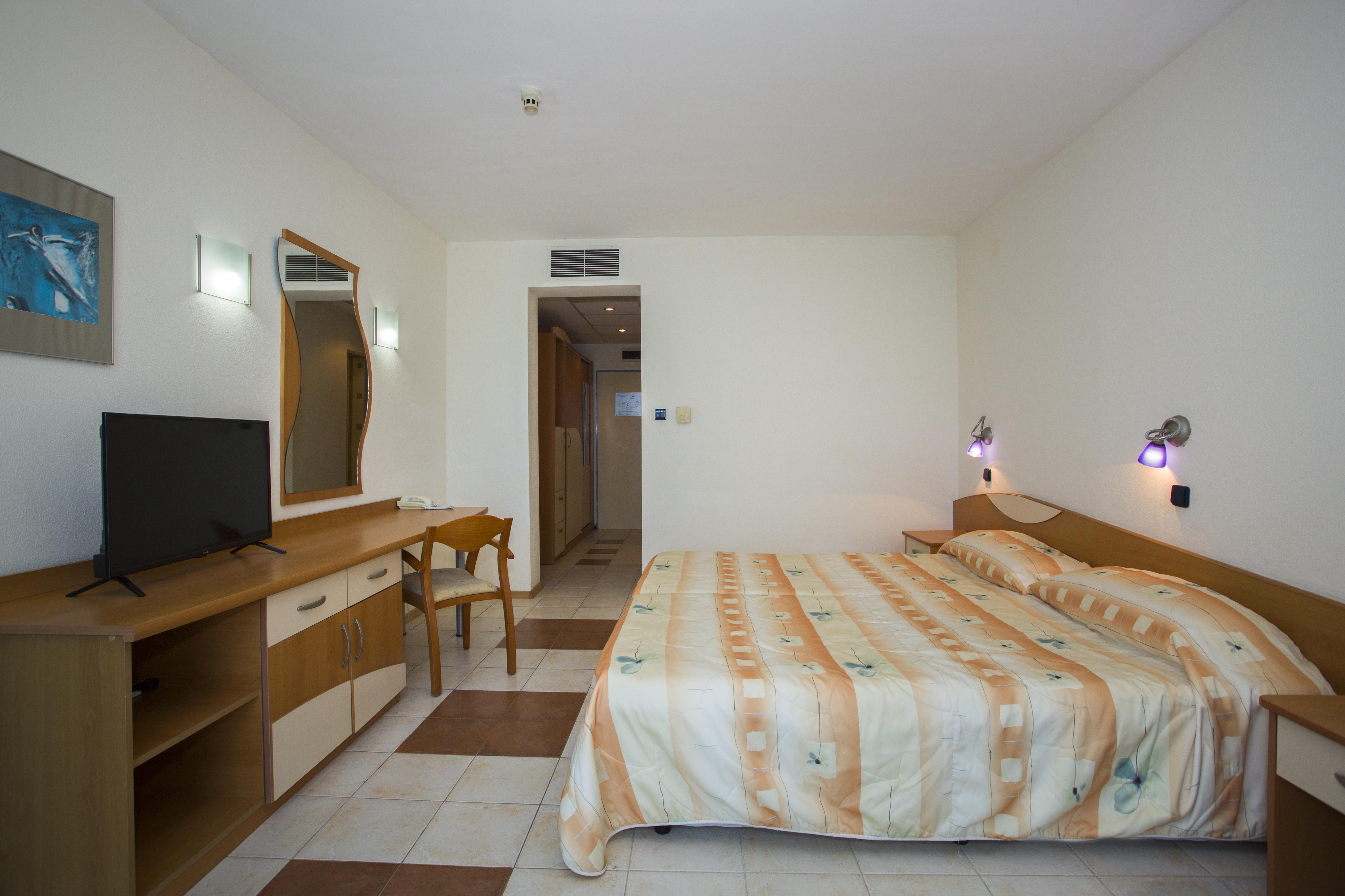 Royal Bay Hotel Elenite Bagian luar foto