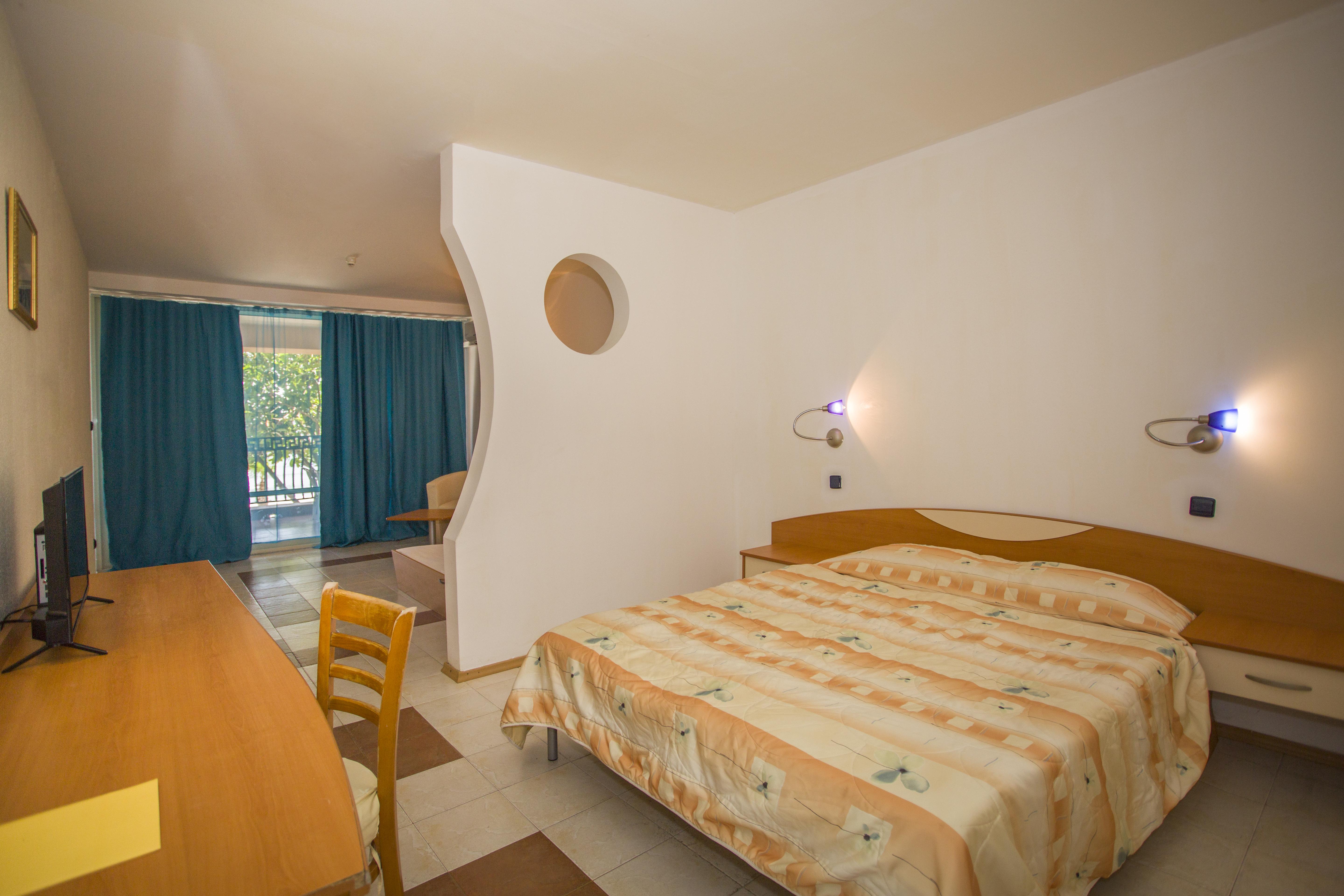 Royal Bay Hotel Elenite Bagian luar foto