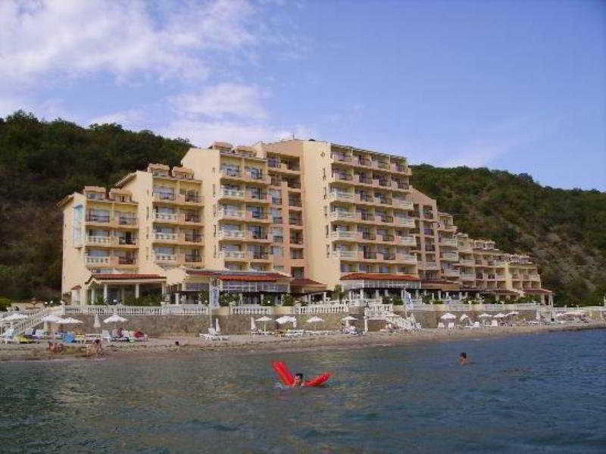 Royal Bay Hotel Elenite Bagian luar foto