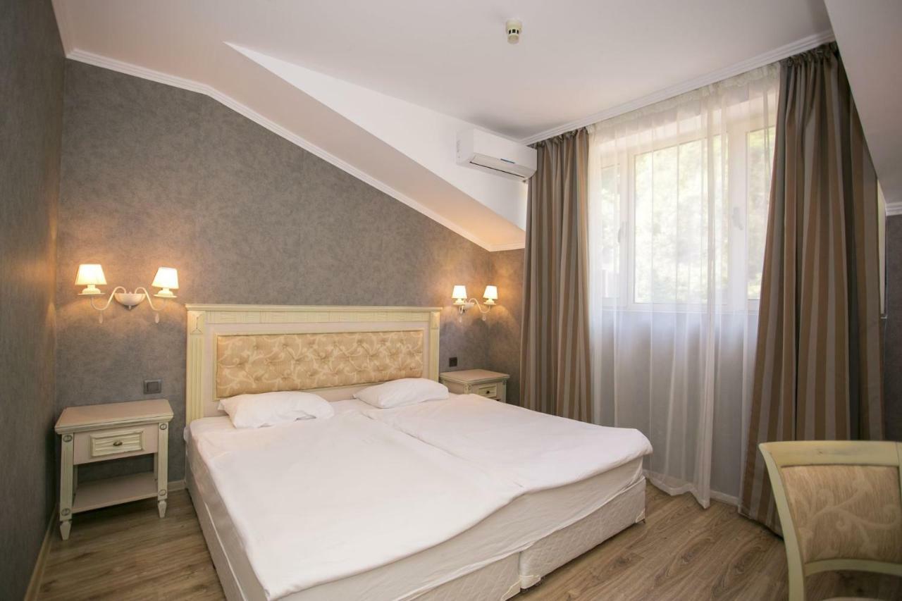 Royal Bay Hotel Elenite Ruang foto